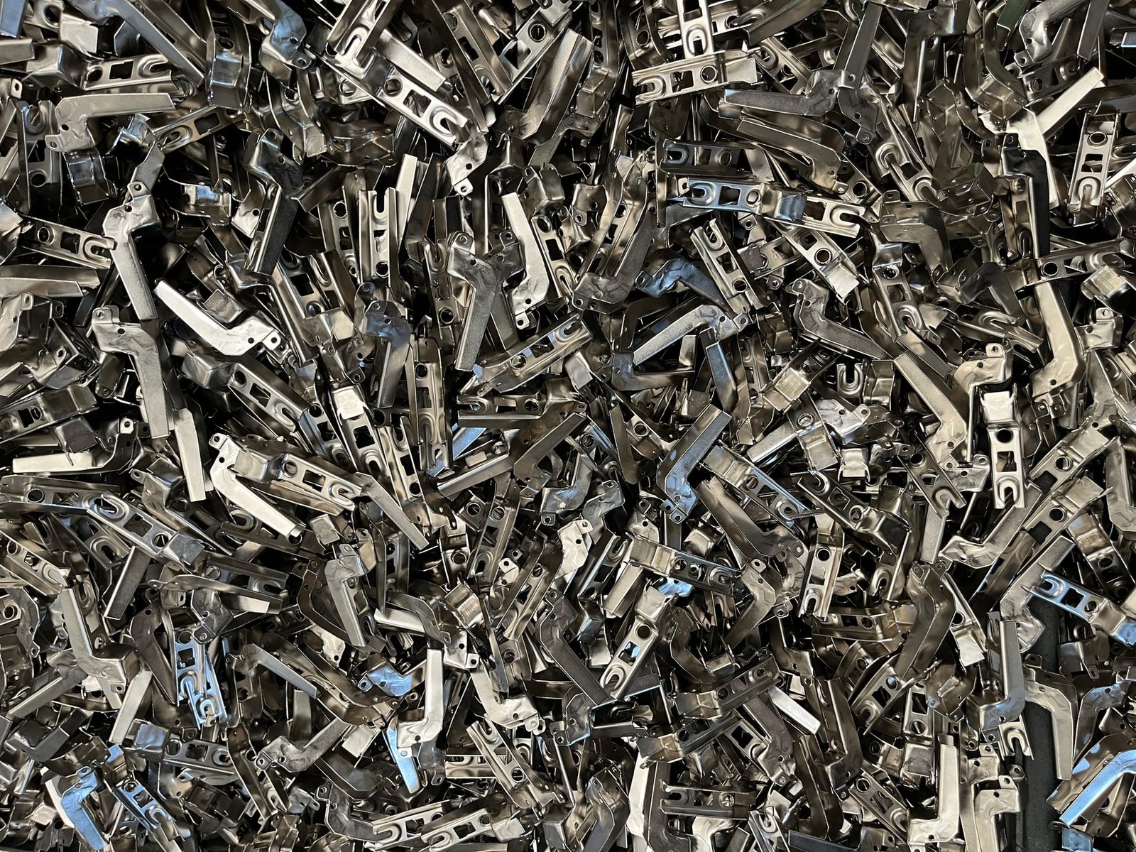 Cerniere lavorate — Magnani Filettature